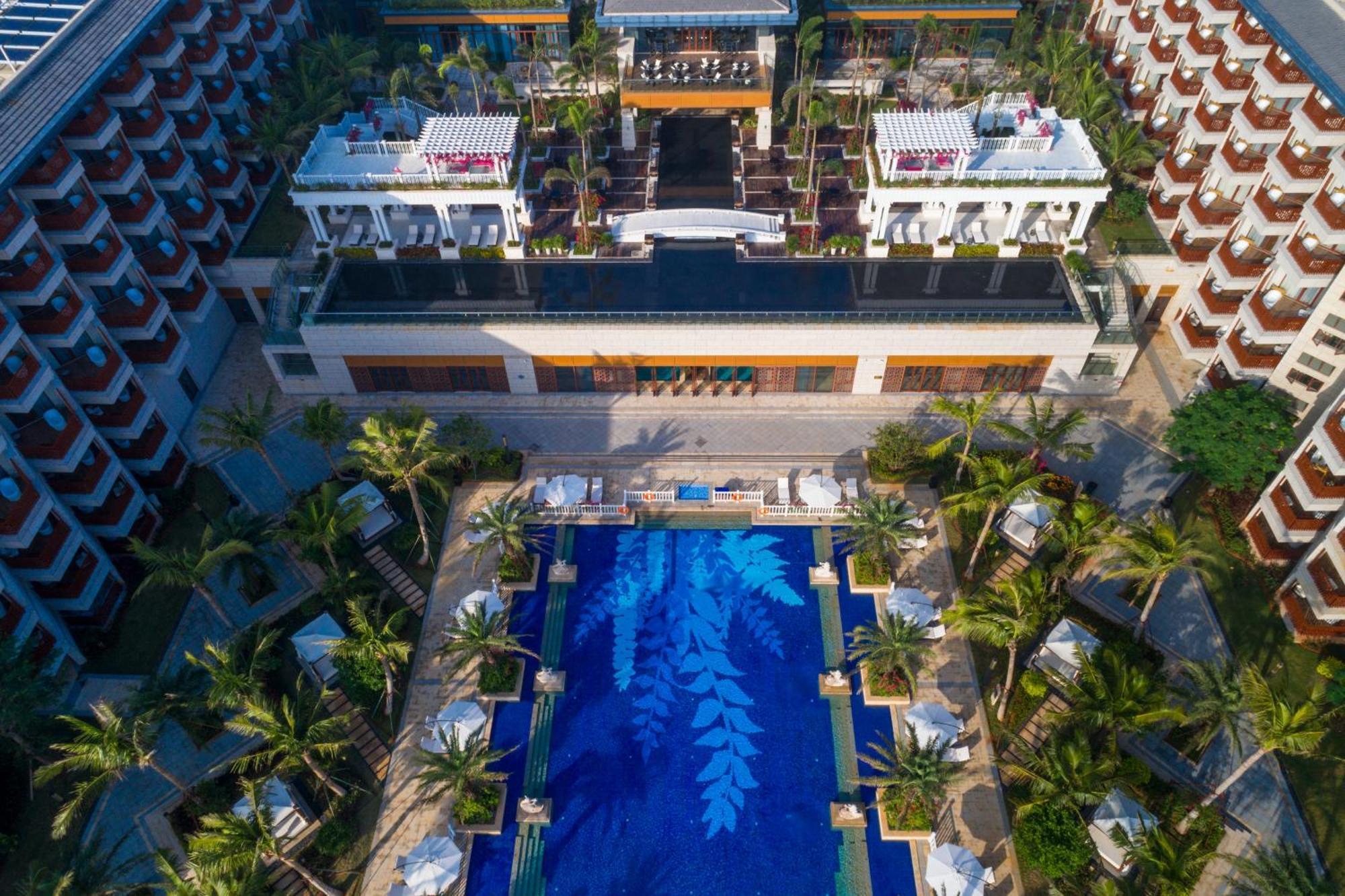 Wyndham Grand Plaza Royale Wenchang Bagian luar foto
